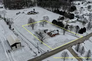 4295 Blacksnake Hill Rd NE, Dover, OH 44622 - Photo 13