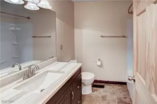 3258 Van Buren Dr, Brunswick, OH 44212 - Photo 21