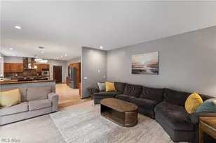 8220 Wilhite Dr, Wadsworth, OH 44281 - Photo 9