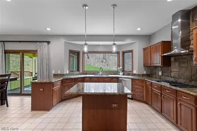 8220 Wilhite Drive, Wadsworth, OH 44281 - Photo 11