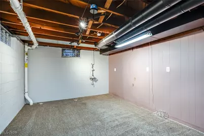 12855 Redwood Avenue NW, Uniontown, OH 44685 - Photo 29