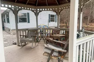 4362 Charleston Rd, Gandeeville, WV 25243 - Photo 23