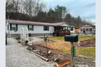 4362 Charleston Road, Gandeeville, WV 25243 - Photo 1
