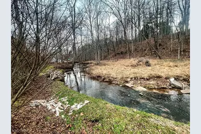 4362 Charleston Road, Gandeeville, WV 25243 - Photo 19