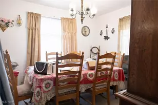 1325 Douglas Ave, Youngstown, OH 44502 - Photo 7