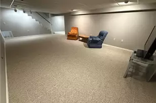 568 Lockport Ave SW, New Philadelphia, OH 44663 - Photo 35