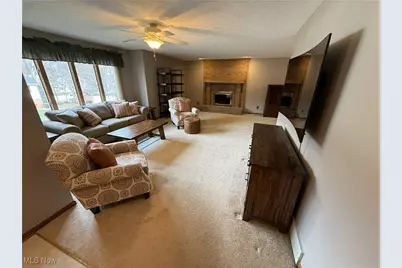 568 Lockport Avenue SW, New Philadelphia, OH 44663 - Photo 17