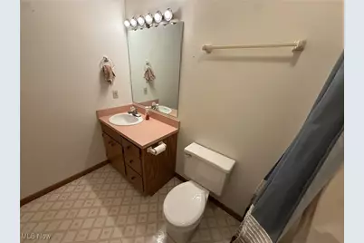 568 Lockport Avenue SW, New Philadelphia, OH 44663 - Photo 25