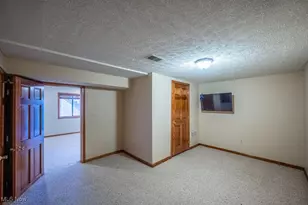 22 Westwood Dr, Parkersburg, WV 26101 - Photo 35