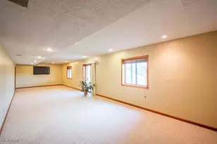 22 Westwood Dr, Parkersburg, WV 26101 - Photo 33