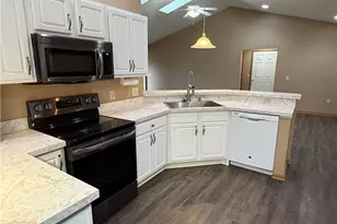 8815 Scotslanding Circle NW, Massillon, OH 44646 - Photo 11