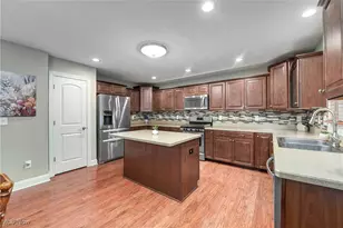 3654 Elizabeth Dr, Vermilion, OH 44089 - Photo 15