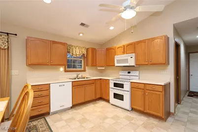 1105 Bogey Drive, Mansfield, OH 44903 - Photo 13