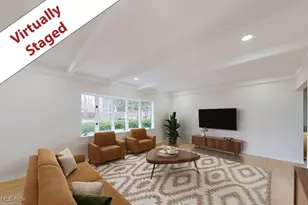 7453 Hollycroft Ln, Mentor, OH 44060 - Photo 3