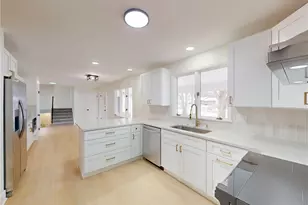 7453 Hollycroft Ln, Mentor, OH 44060 - Photo 23