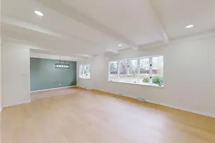 7453 Hollycroft Ln, Mentor, OH 44060 - Photo 15