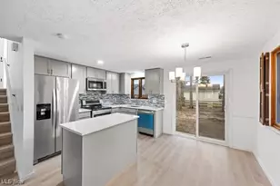 6006 Rosebelle Ave, North Ridgeville, OH 44039 - Photo 5