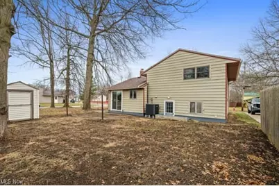 6006 Rosebelle Avenue, North Ridgeville, OH 44039 - Photo 23