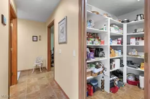 33025 Cobblestone Cir, North Ridgeville, OH 44039 - Photo 19