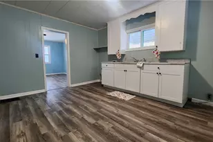 218 E Main Ext, Newcomerstown, OH 43832 - Photo 3