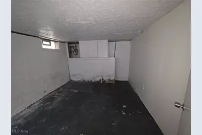 3852 Lee Heights Boulevard, Loveland, OH 44128 - Photo 39