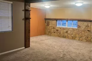 1105 4th St, Belpre, OH 45714 - Photo 5