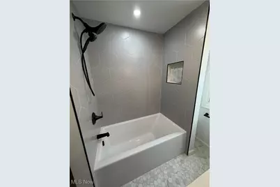 1381 E 110 Street, Loveland, OH 44106 - Photo 29