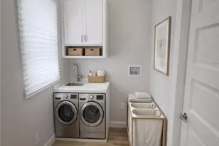 1381 E 110th St, Loveland, OH 44106 - Photo 17