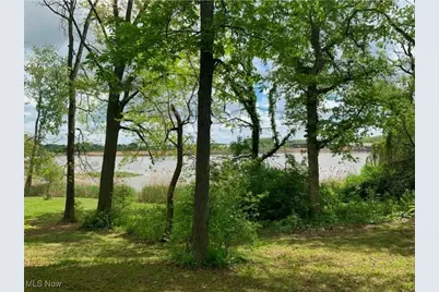 110 Wheeler Drive, Huron, OH 44839 - Photo 1