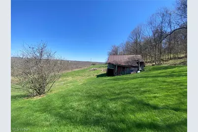 66345 McBride Hill Road, St Clairsville, OH 43950 - Photo 15