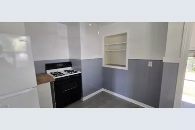 1710 Madison Avenue, Lorain, OH 44053 - Photo 7
