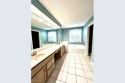 2858 Orchard Grove Court, Fairlawn, OH 44333 - Photo 15