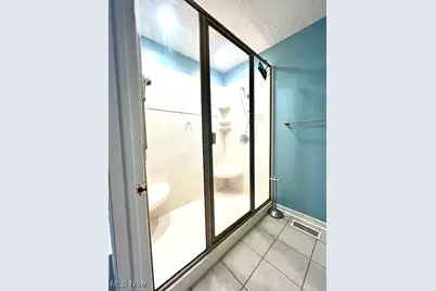 2858 Orchard Grove Court, Fairlawn, OH 44333 - Photo 17