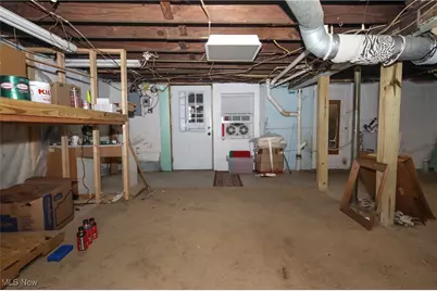 329 S Chestnut Street, Barnesville, OH 43713 - Photo 35