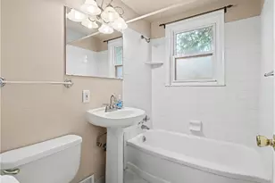 2200 Carabel Ave, Oakwood, OH 44107 - Photo 23