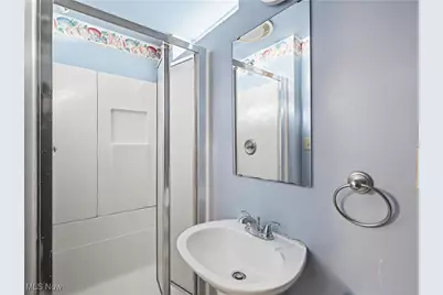 2200 Carabel Avenue, Oakwood, OH 44107 - Photo 17