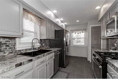 30116 Barjode Road, Willowick, OH 44095 - Photo 25