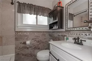 30116 Barjode Rd, Willowick, OH 44095 - Photo 33