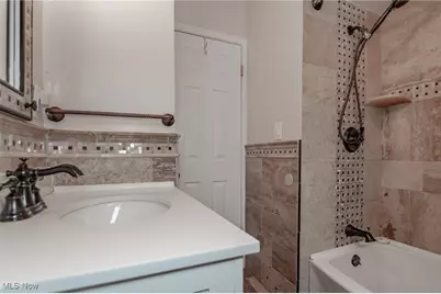 30116 Barjode Road, Willowick, OH 44095 - Photo 7