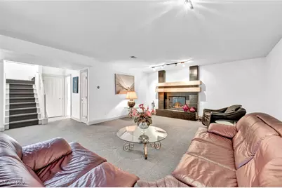 8709 Deer Creek Drive, Grandview Heights, OH 44147 - Photo 33