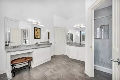 8709 Deer Creek Drive, Grandview Heights, OH 44147 - Photo 27