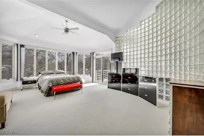 8709 Deer Creek Drive, Grandview Heights, OH 44147 - Photo 23