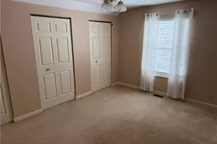 3369 Brookpoint Ln, Cuyahoga Falls, OH 44223 - Photo 13