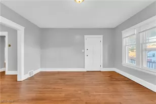 1239 W 115th St, Loveland, OH 44102 - Photo 7