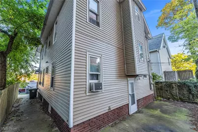 1239 W 115th Street #2, Loveland, OH 44102 - Photo 23