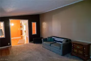 337 Pin Oak Cir, Elyria, OH 44035 - Photo 17