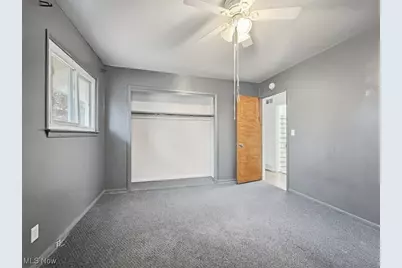 2486 Montgomery Avenue NW, Warren, OH 44485 - Photo 15