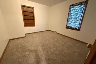 102 Rhoda Ave, Youngstown, OH 44509 - Photo 9