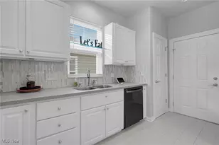 3755 Renwick Ln, Columbus, OH 43230 - Photo 21