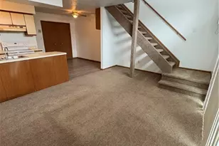 5944 Callaway Cir, Austintown, OH 44515 - Photo 9